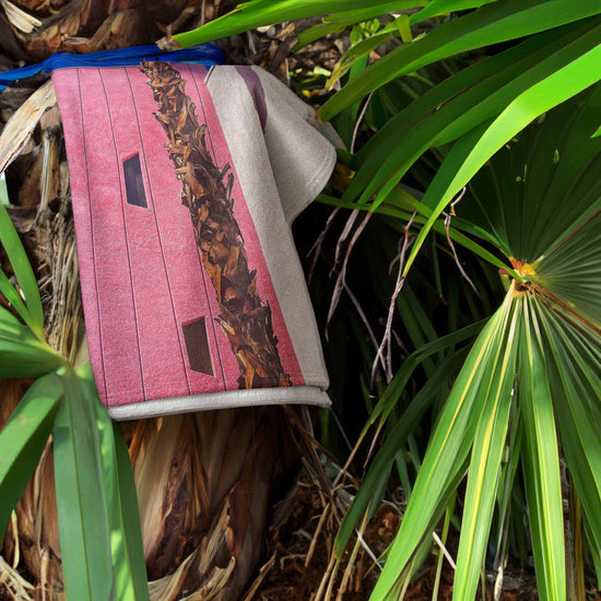 Load image into Gallery viewer, Palm Tree Reverie - Beach Towel | BEACH TOWEL | PARADIS SVP
