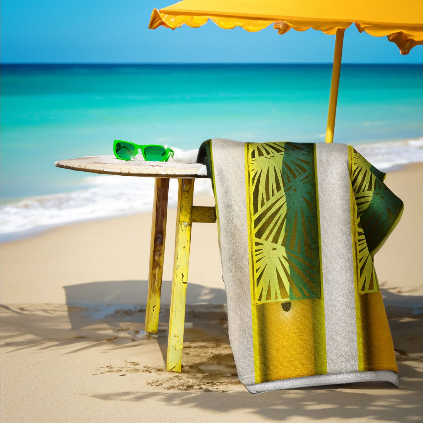 Load image into Gallery viewer, Palm Wall - Beach Towel | BEACH TOWEL | PARADIS SVP
