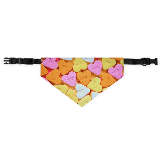 Load image into Gallery viewer, HEART CANDY PAWS - PET BANDANA COLLAR | Pets | PARADIS SVP
