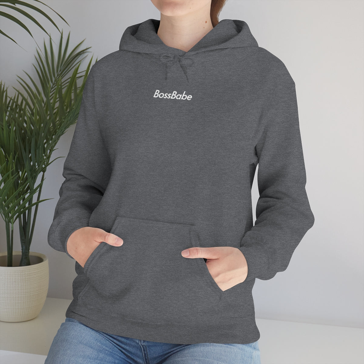 Load image into Gallery viewer, BossBabe - Hooded Sweatshirt | Hoodie | PARADIS SVP
