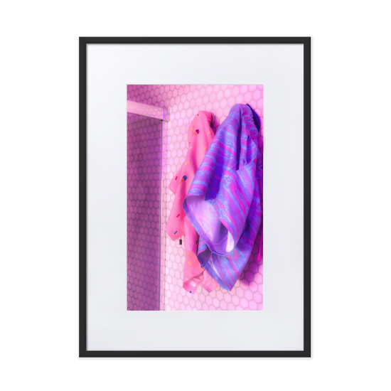 Load image into Gallery viewer, Après-Swim - Paper Framed Wall Art | PAPER FRAMED WALL ART | PARADIS SVP
